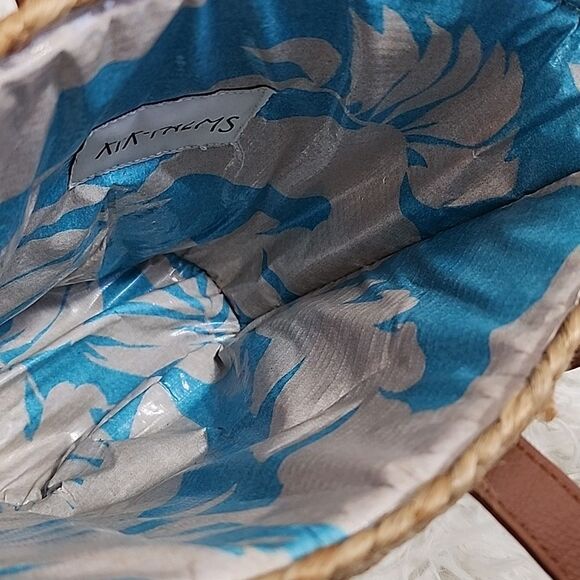 Beach Towel Holder Satchel Picnic Backpack Cooler Euro Summer  Break - Picture 10 of 14